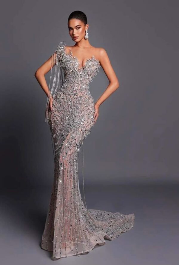 gown